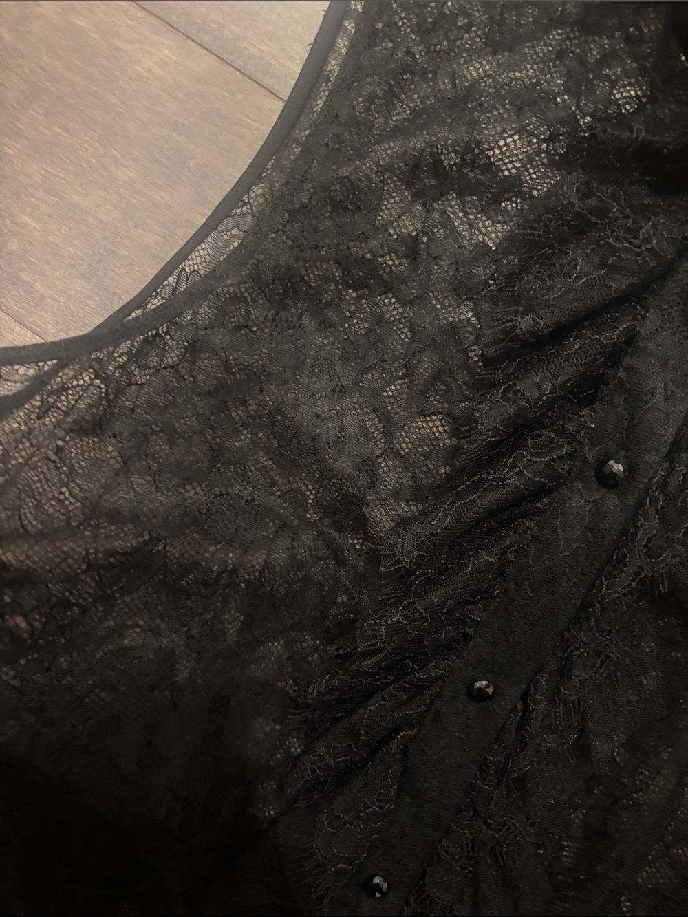 Ralph Lauren Black Sleeveless Lace Ruffle Front Blouse - Picture 3 of 5